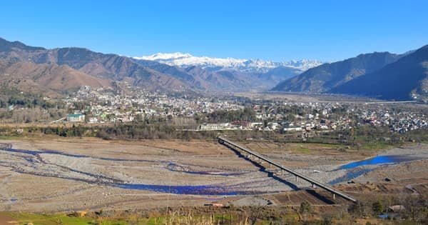 Poonch District: Location, Administration, Court, Railway Station, Pin Code